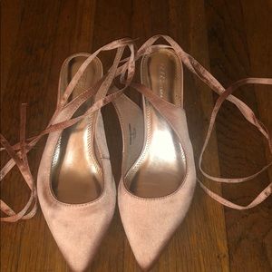 ASOS DESIGN Wide lace mid heels in peach